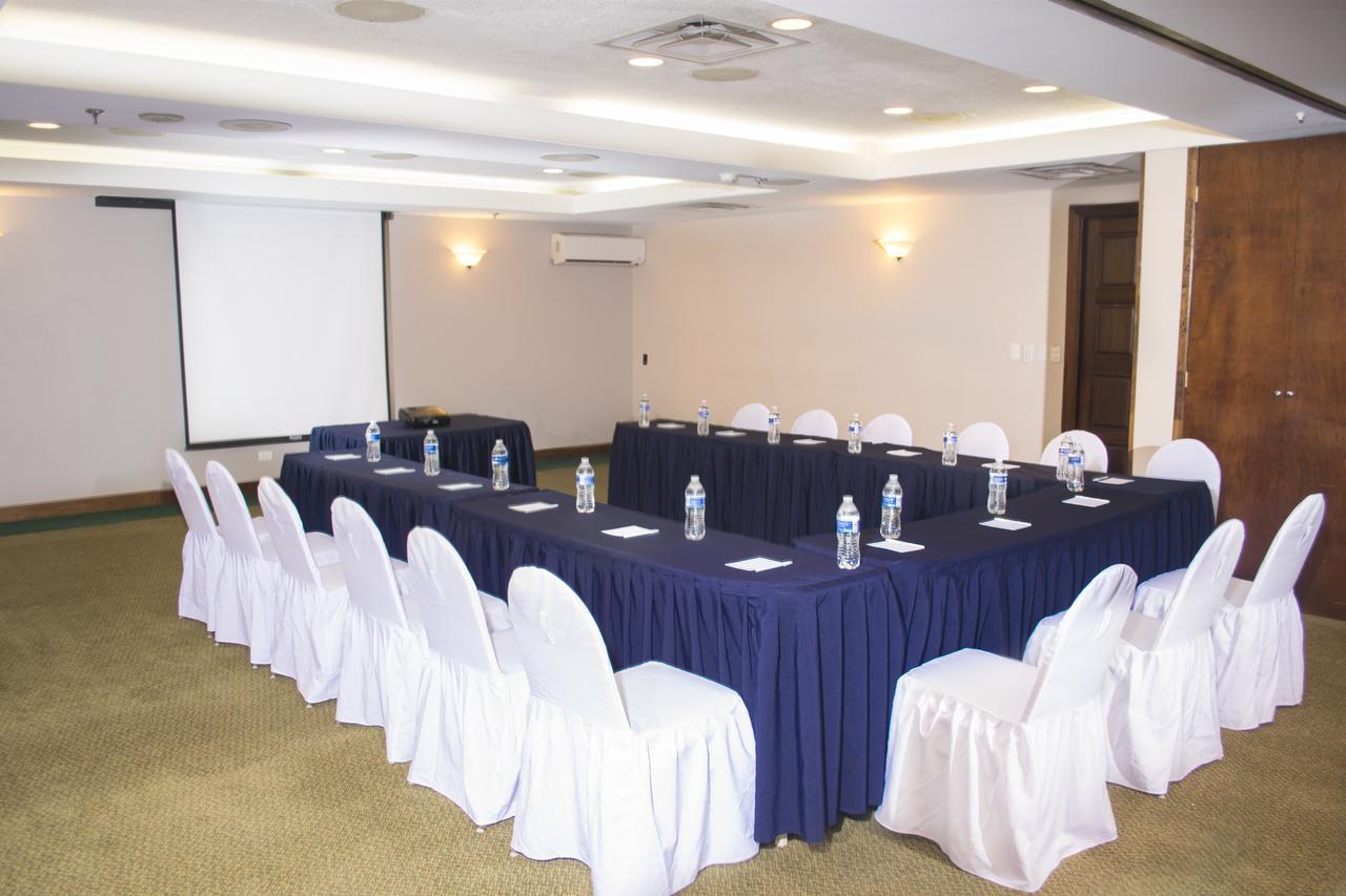Istay Hotel Сиудад Хуарес Екстериор снимка Meeting room